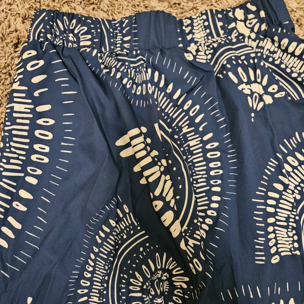 Cupshe Blue and Cream Wide Leg Pants - Picture 10 of 12